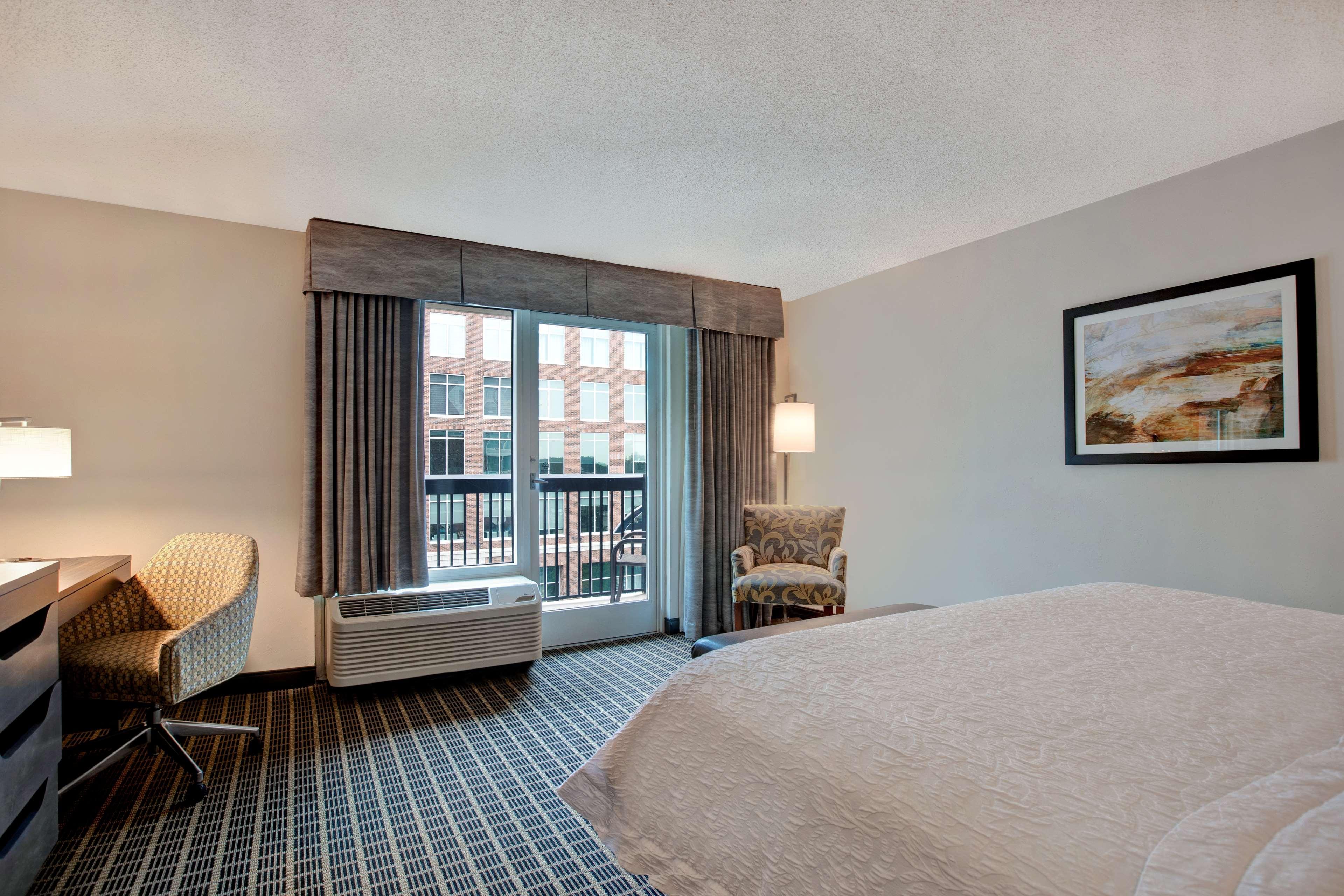 Hampton Inn & Suites Greenville-Downtown-Riverplace מראה חיצוני תמונה