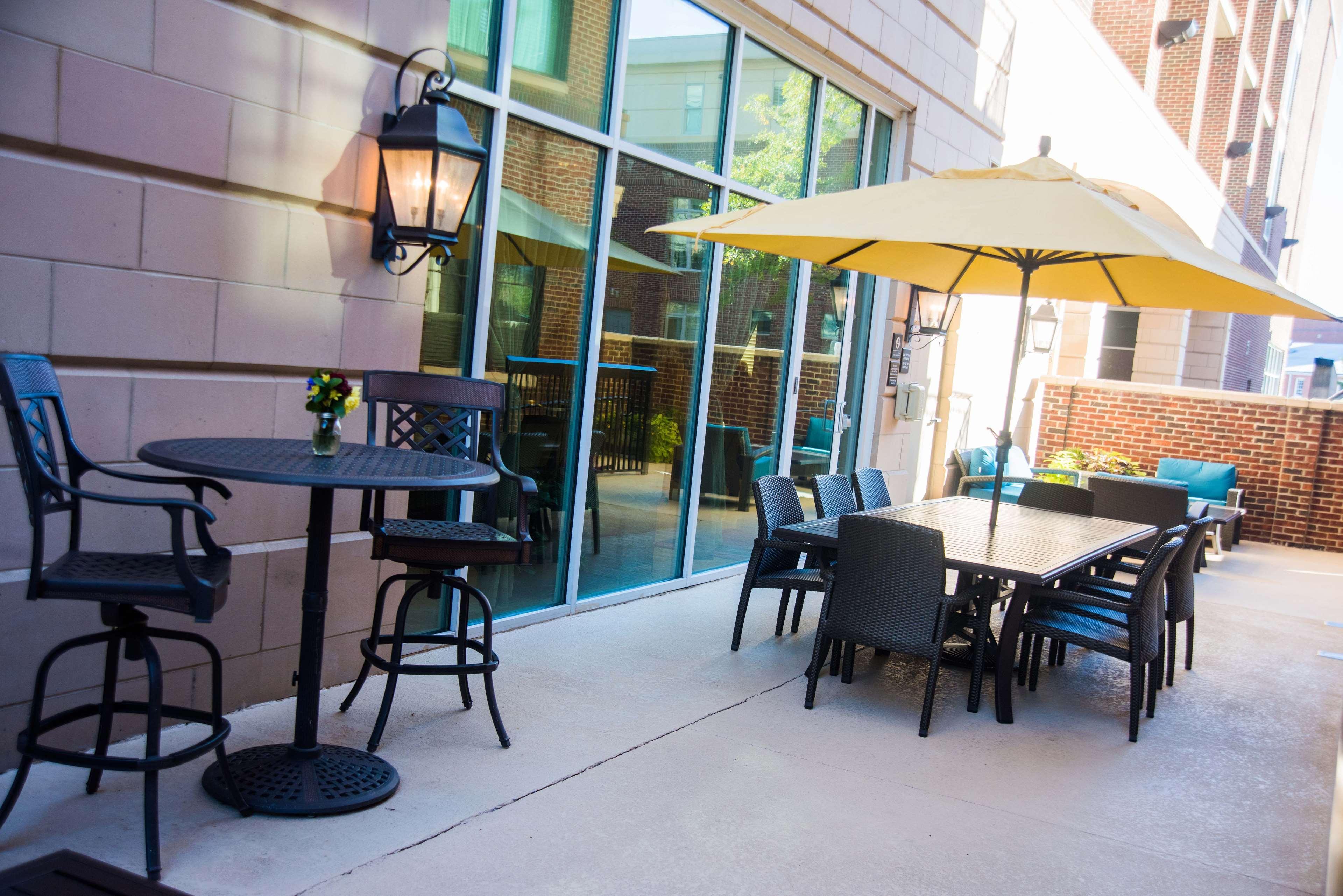 Hampton Inn & Suites Greenville-Downtown-Riverplace מראה חיצוני תמונה