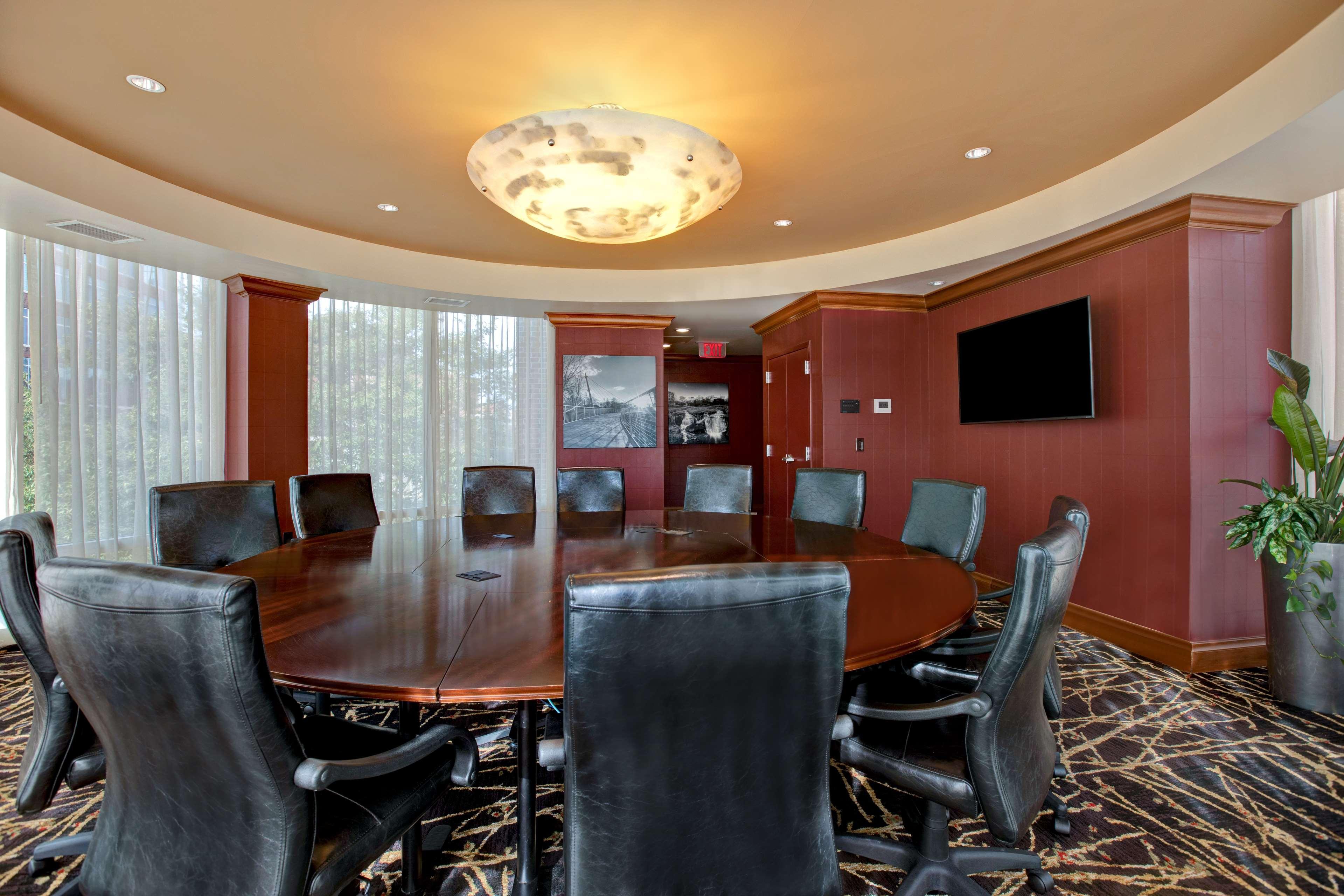 Hampton Inn & Suites Greenville-Downtown-Riverplace מראה חיצוני תמונה