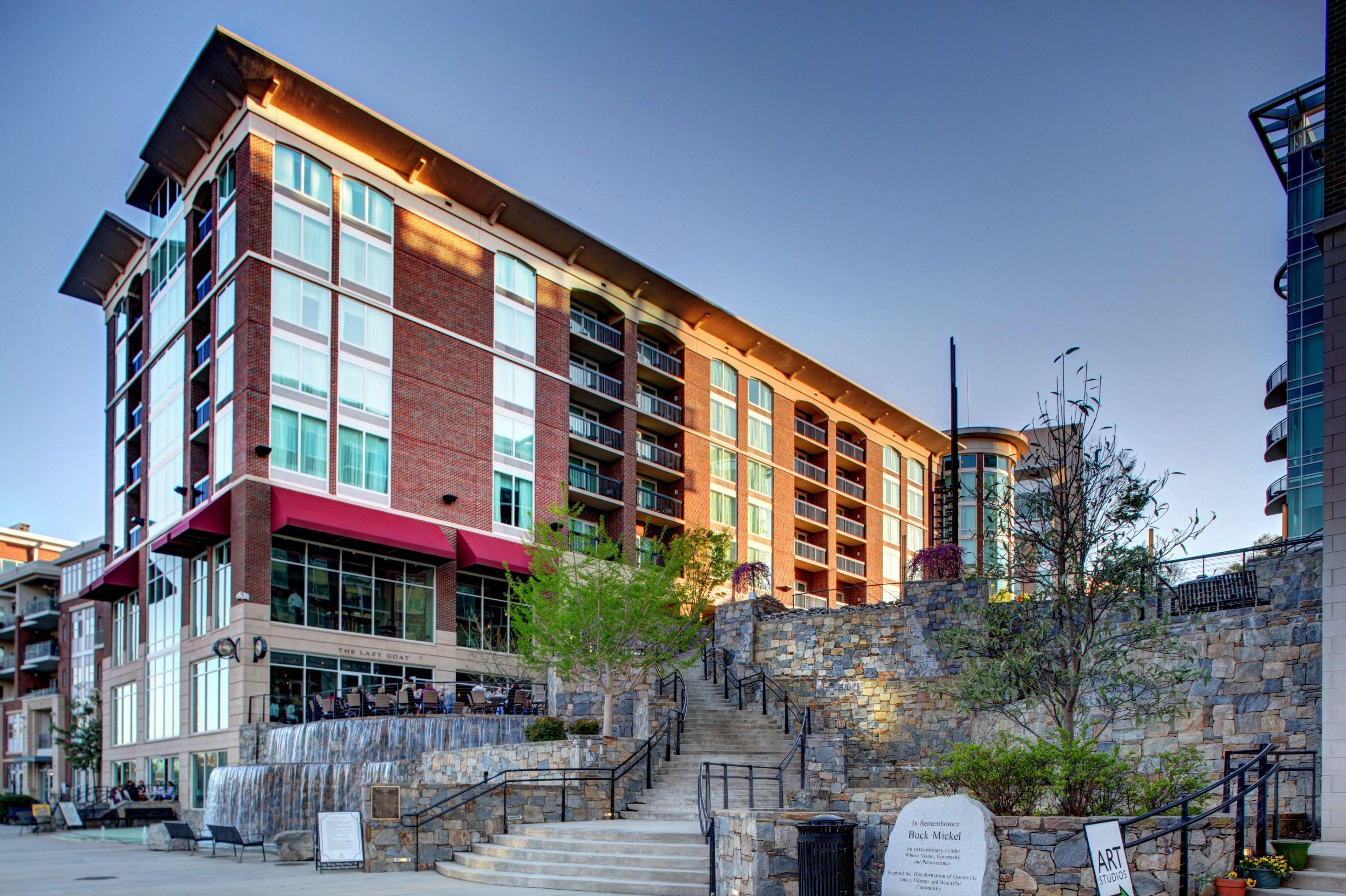 Hampton Inn & Suites Greenville-Downtown-Riverplace מראה חיצוני תמונה
