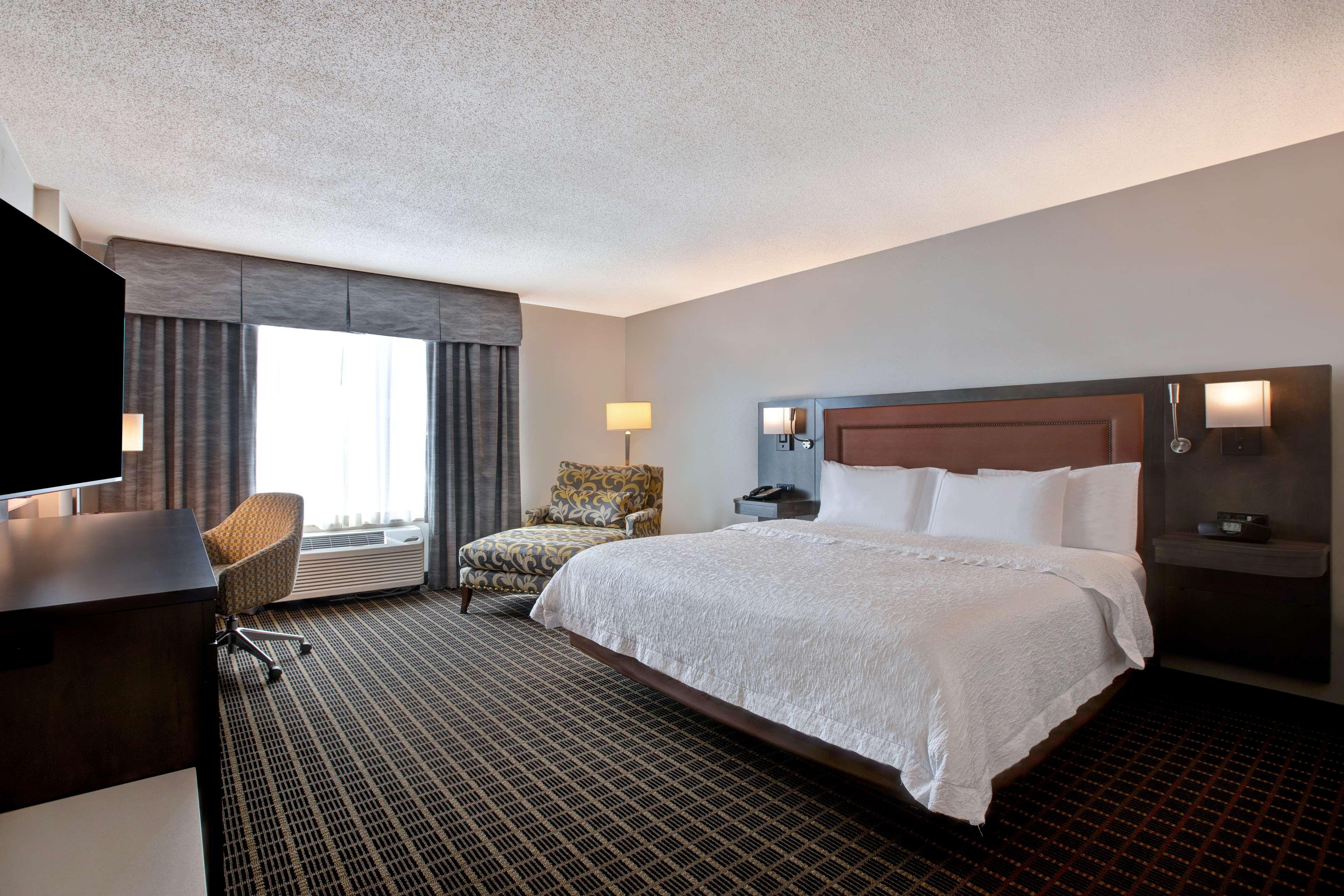 Hampton Inn & Suites Greenville-Downtown-Riverplace מראה חיצוני תמונה