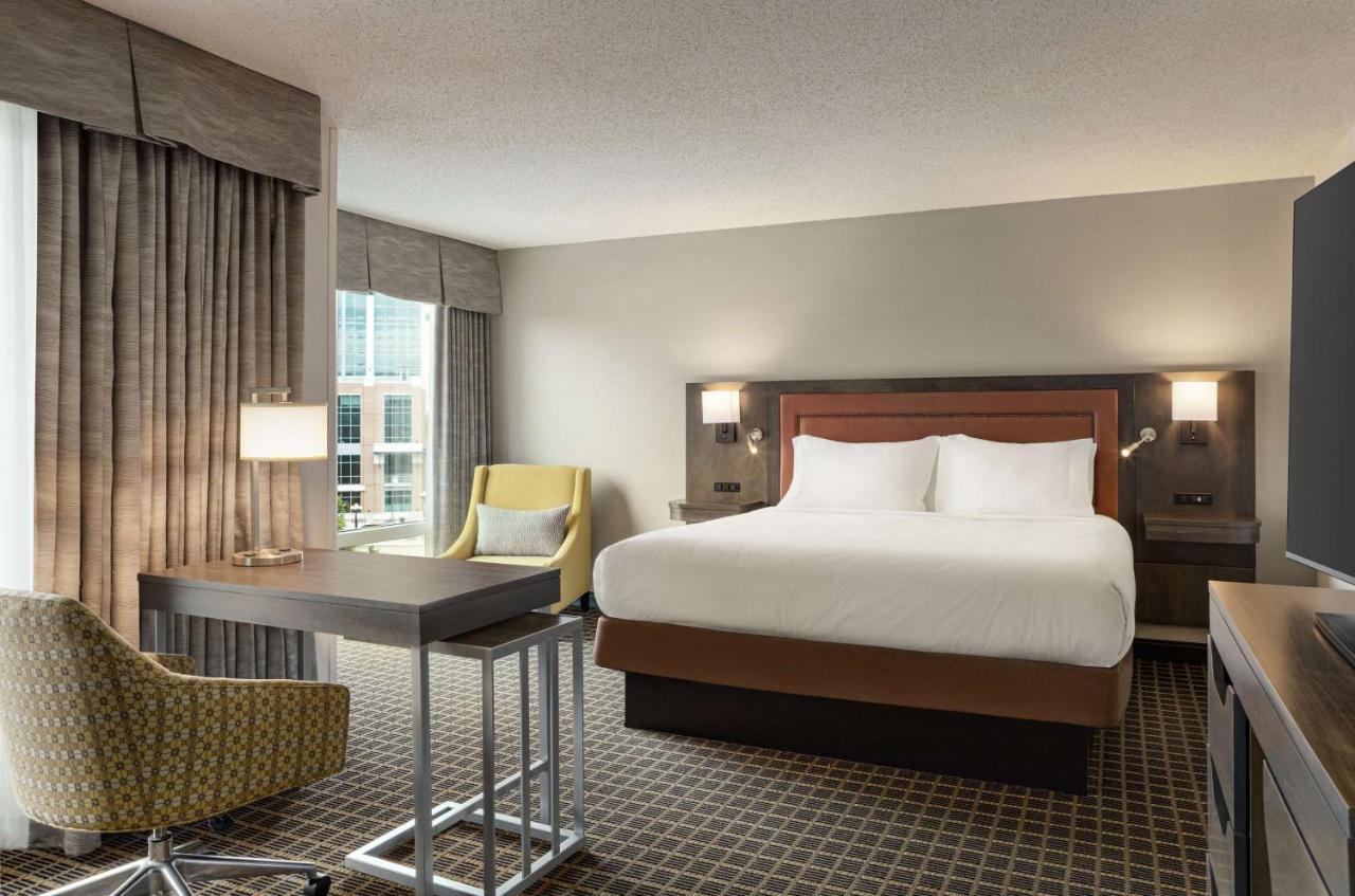 Hampton Inn & Suites Greenville-Downtown-Riverplace מראה חיצוני תמונה